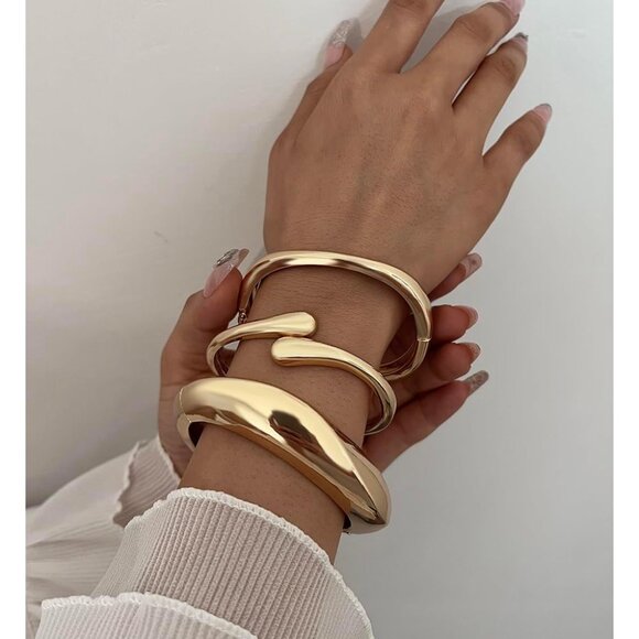 Chunky Gold Bangle Bracelets for Women, Dainty 14k Gold Plated Big Stackable Ban - Picture 5 of 9